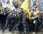 Demonstracije, policija