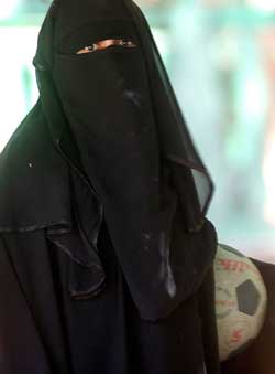KAIRO---MUSLIMANKA---FEREDJ.jpg