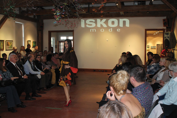 REVIJA ISKON