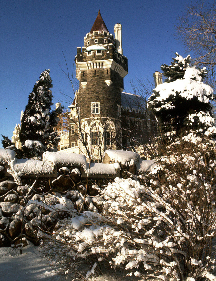 CASA-LOMA