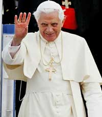 PAPA - Pope-Benedict