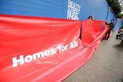 homeless - red-tent-wraps-livecity