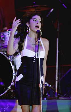 Amy-Winehouse---LONDON